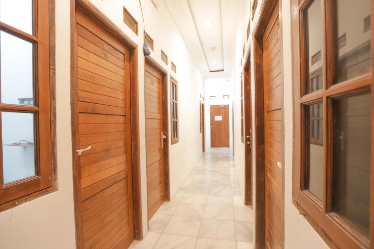 Oyo 150 Harmoni Residence Jakarta Ngoại thất bức ảnh