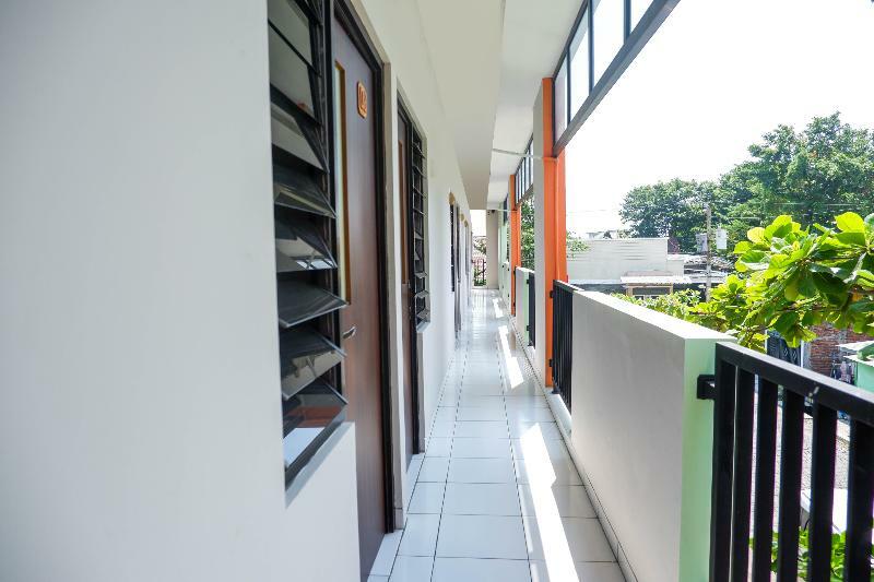 Oyo 150 Harmoni Residence Jakarta Ngoại thất bức ảnh